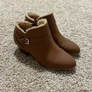 Brown Faux Fur Lined Booties Size 6